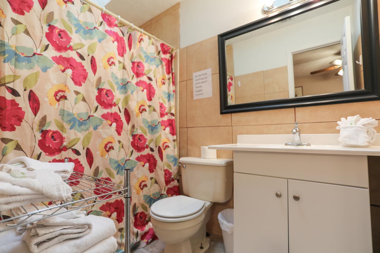 House 3 Blocks To The Beach パナマシティービーチ エクステリア 写真