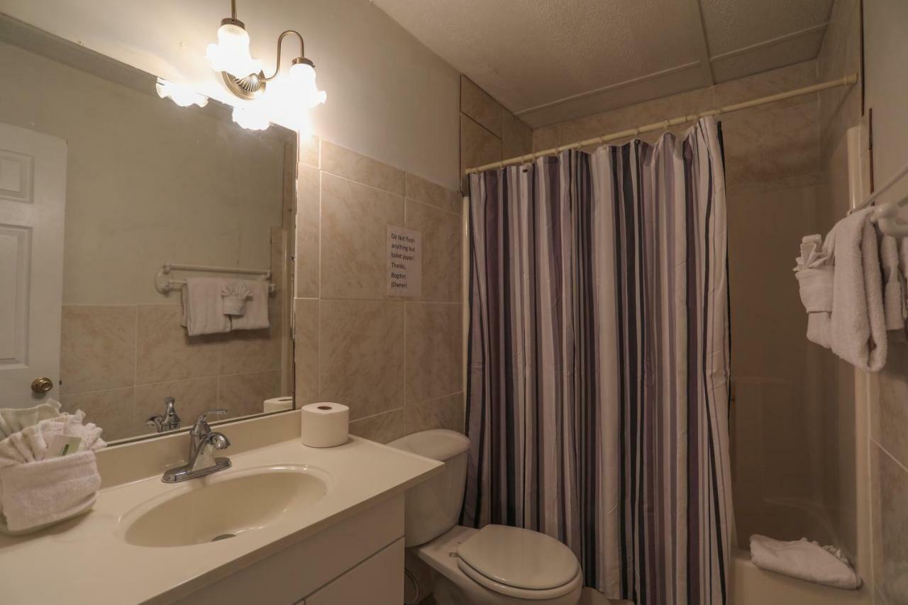 House 3 Blocks To The Beach パナマシティービーチ エクステリア 写真